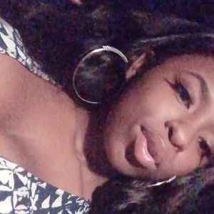 Meet your Posher, Dajah